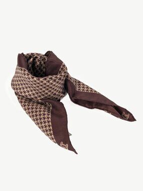 Max Mara Aversa Bordeaux Houndstooth-Print Silk Stole